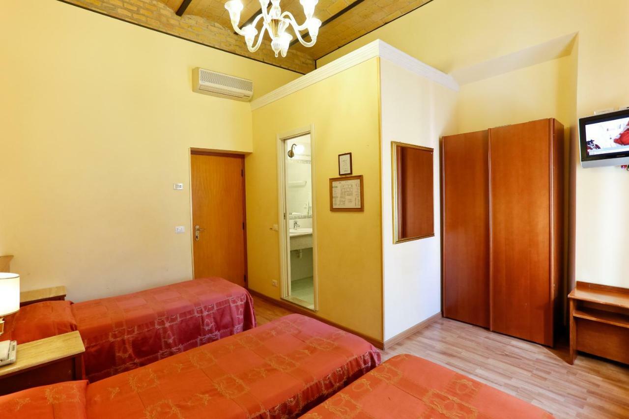 Hotel Tempio Di Pallade Roma Ngoại thất bức ảnh
